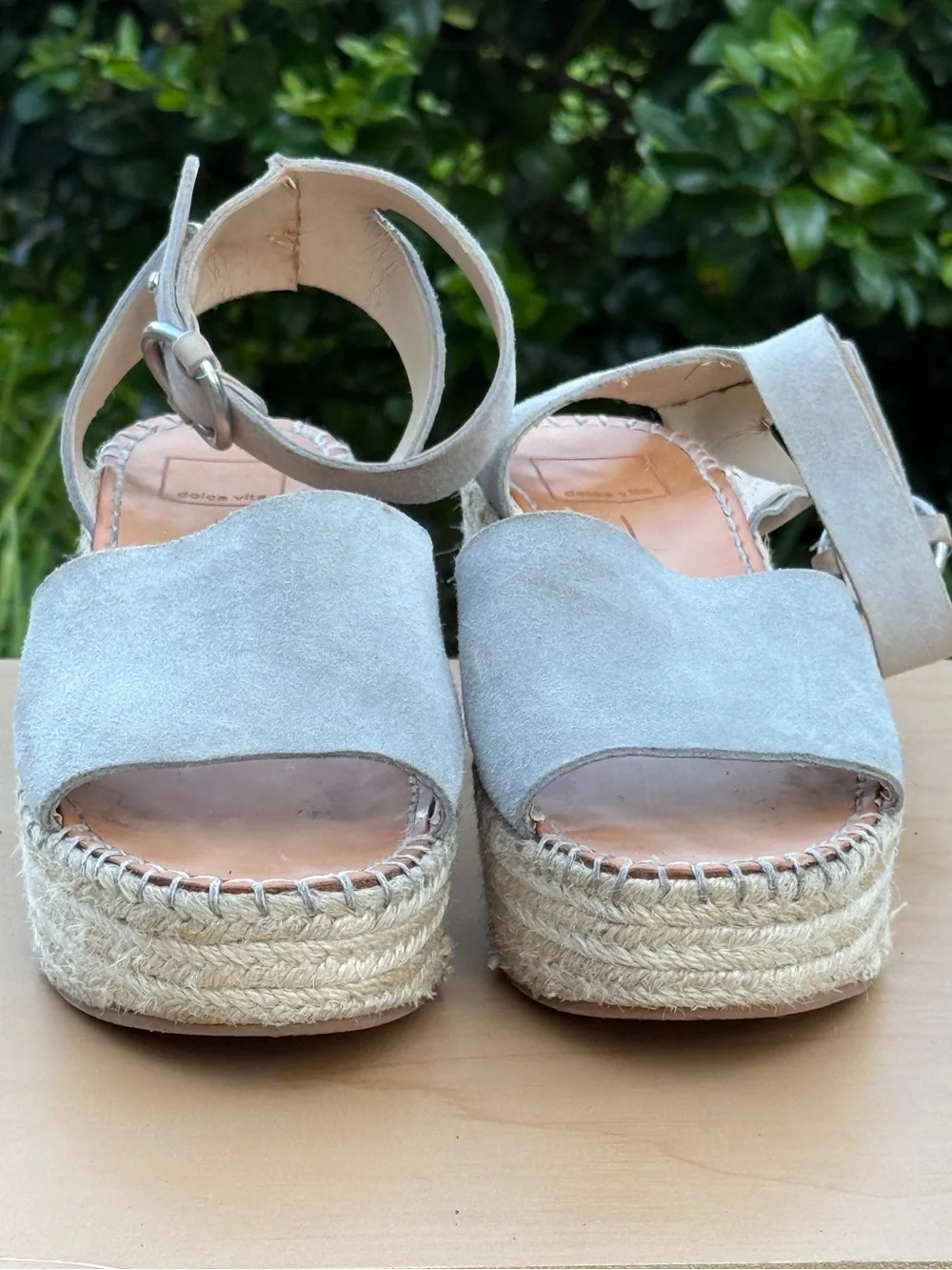 Dolce Vita Lesly Espadrille Platform Wedge Sandals Light Gray Suede 8